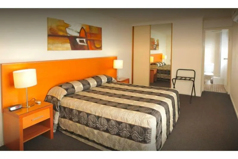 Highpoint International Hotel Gladstone 4*,
