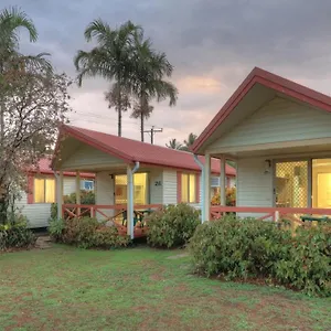 Flying Fish Point Tourist Park Innisfail